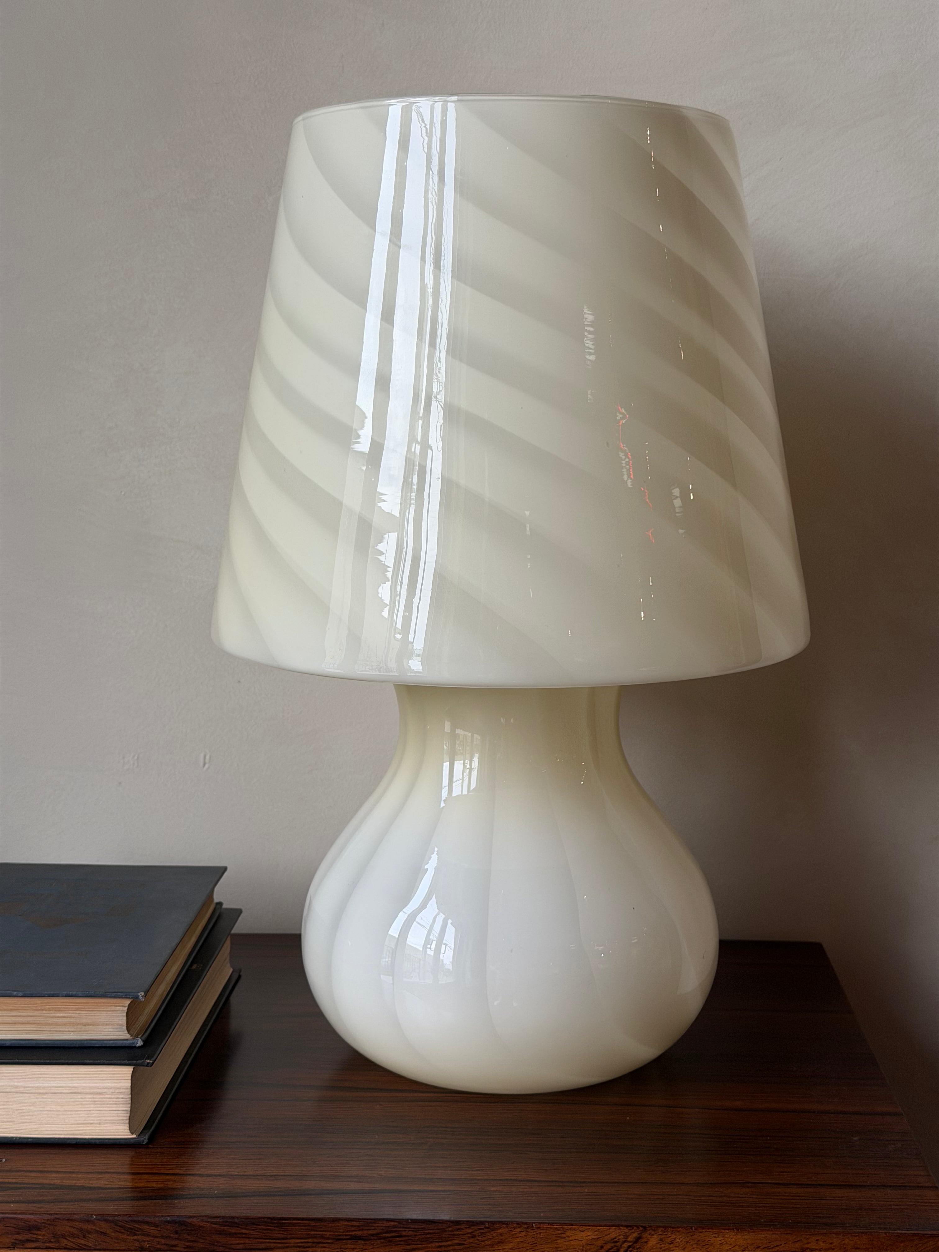 Murano Spiral Glass Table Lamp