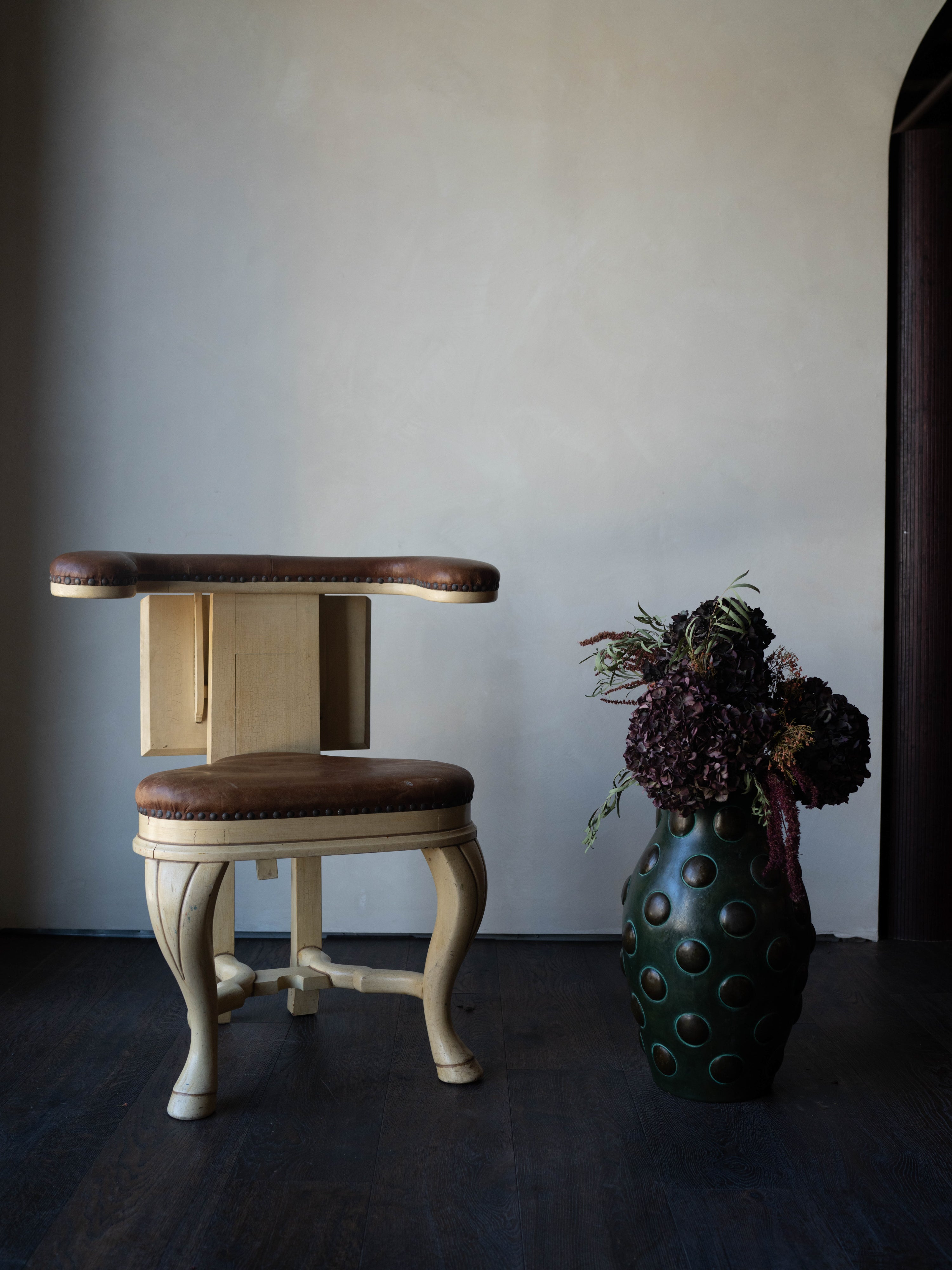 Oak and Leather Cockfighting Chair