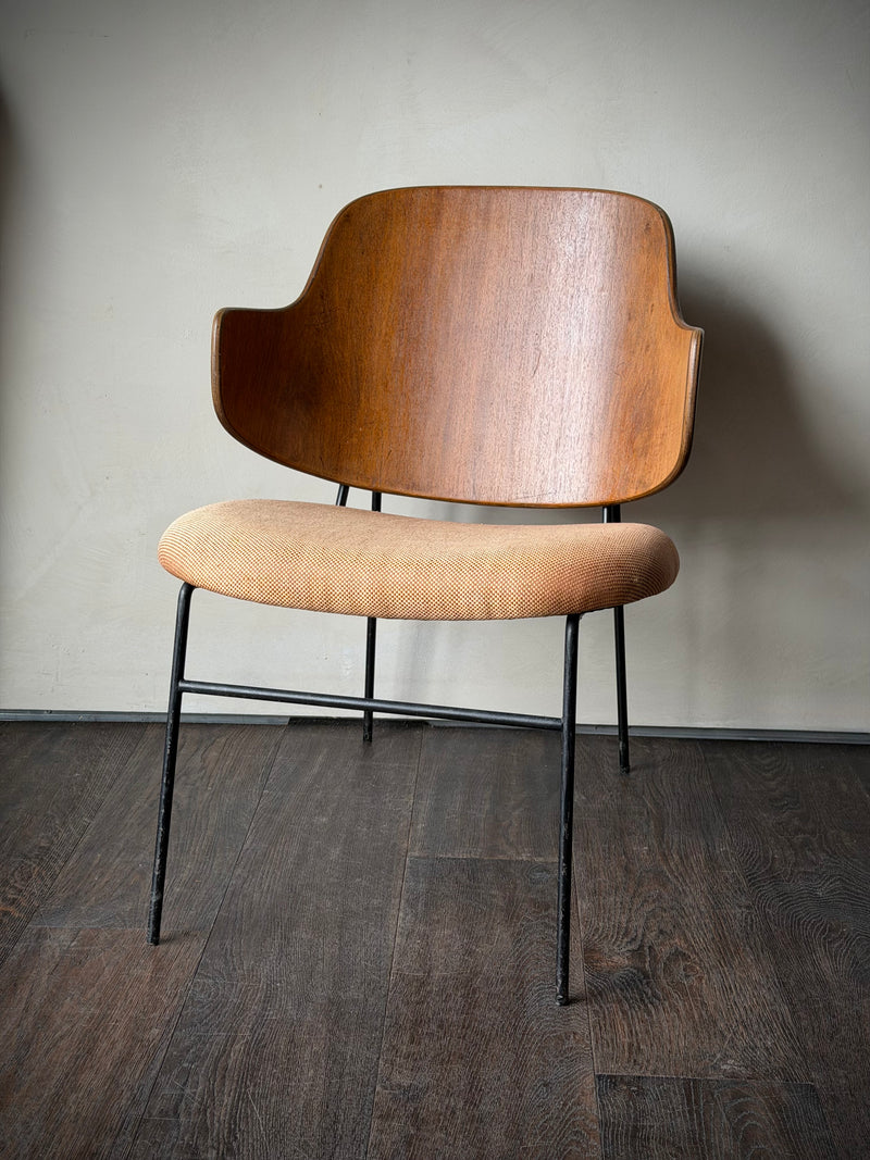 Ib Kofod-Larsen Penguin Chair