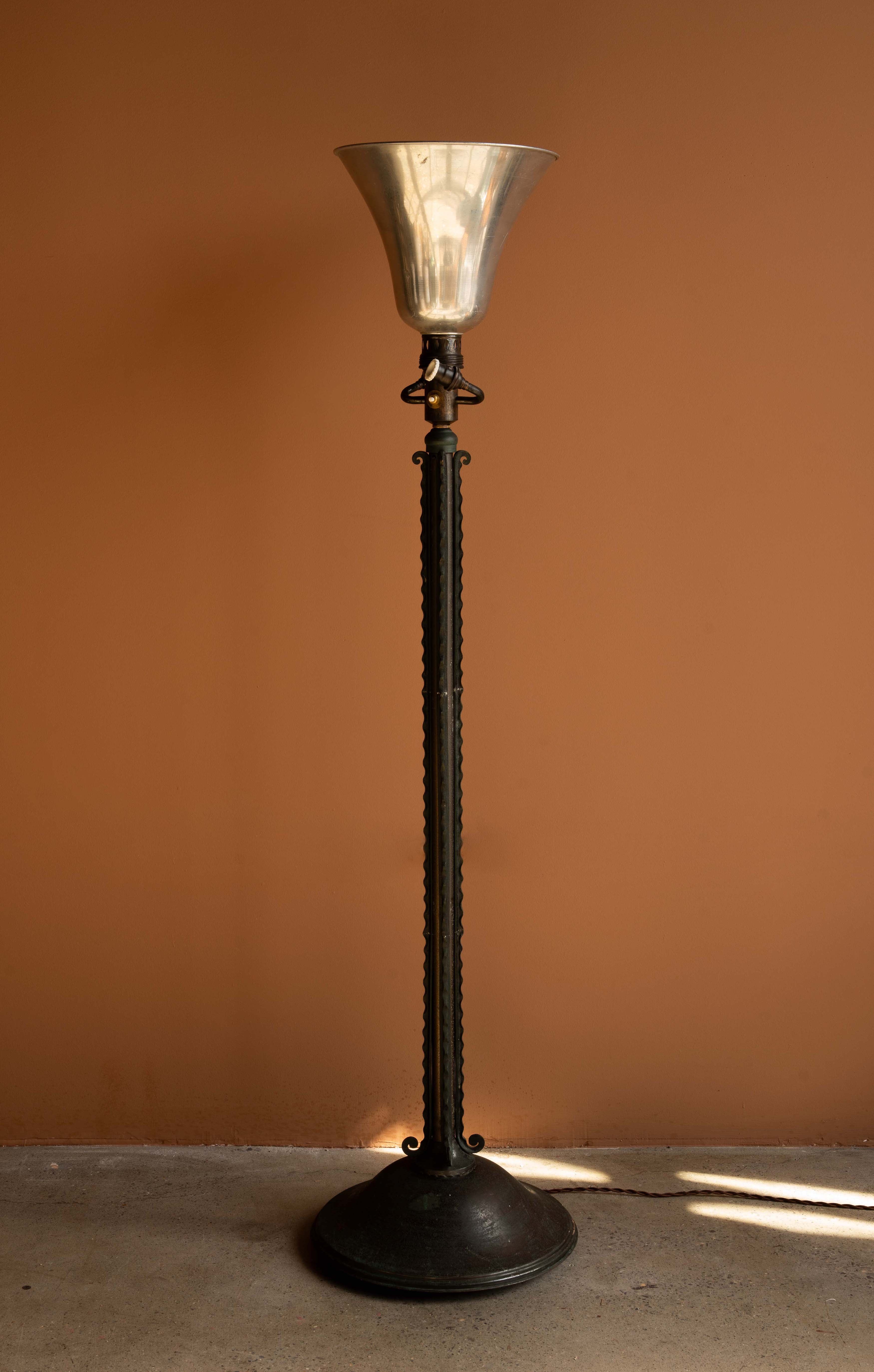 French Art Deco Iron Floor Lamp by Ateliers Etlin, Paris