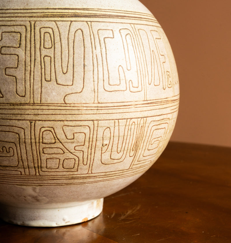 Cream Ceramic Etched Lamp