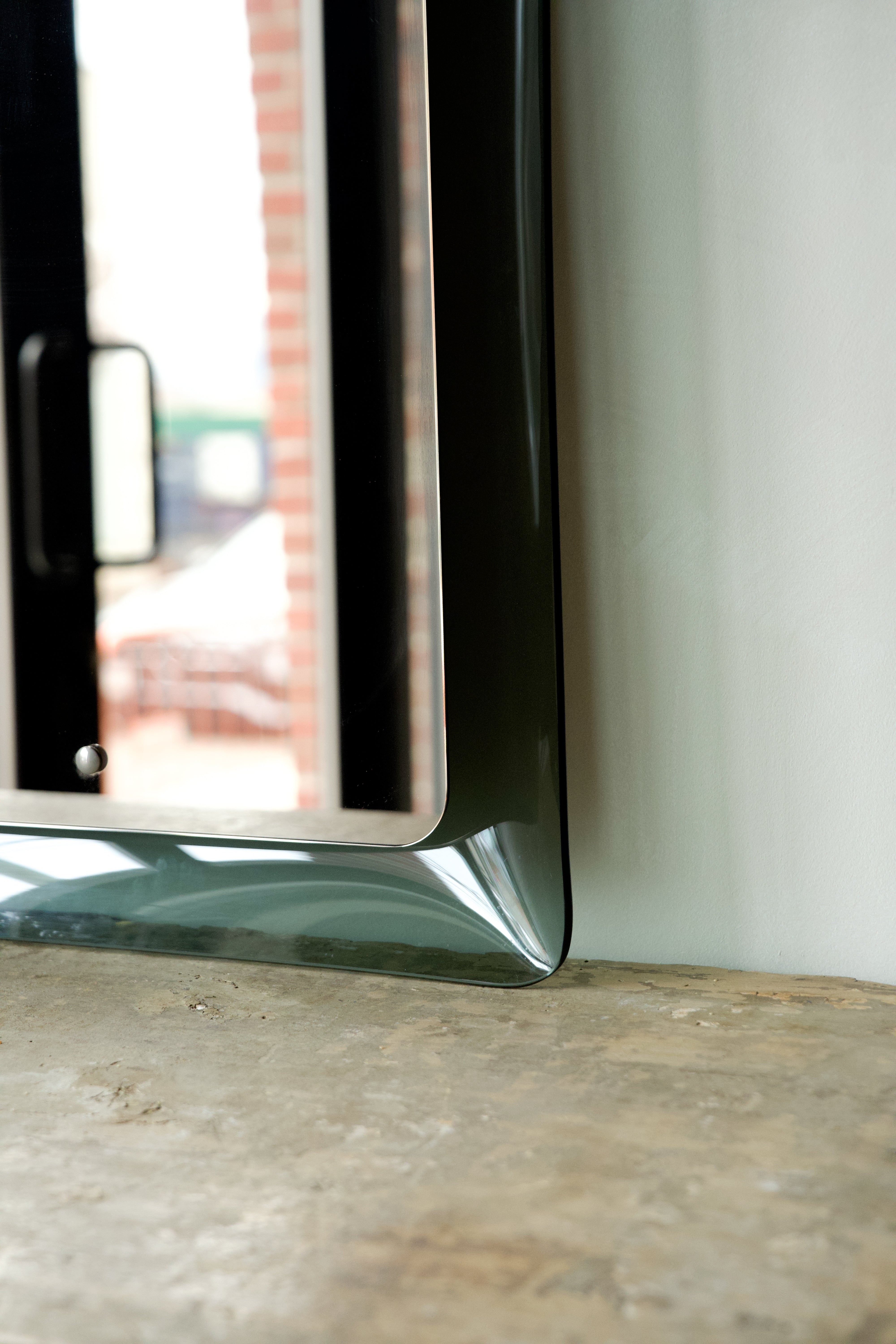 Cristal Art Curved Mirror