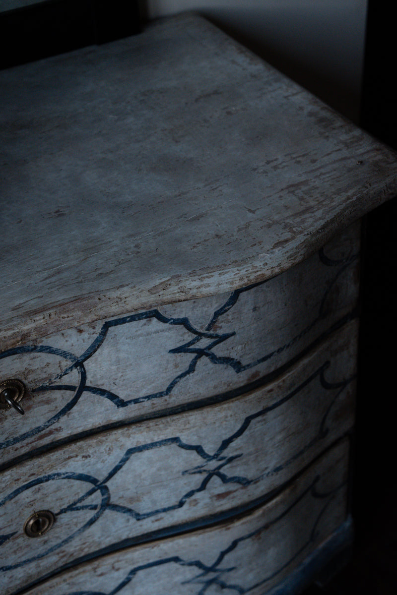 Hand-painted 18th c Italian Dresser
