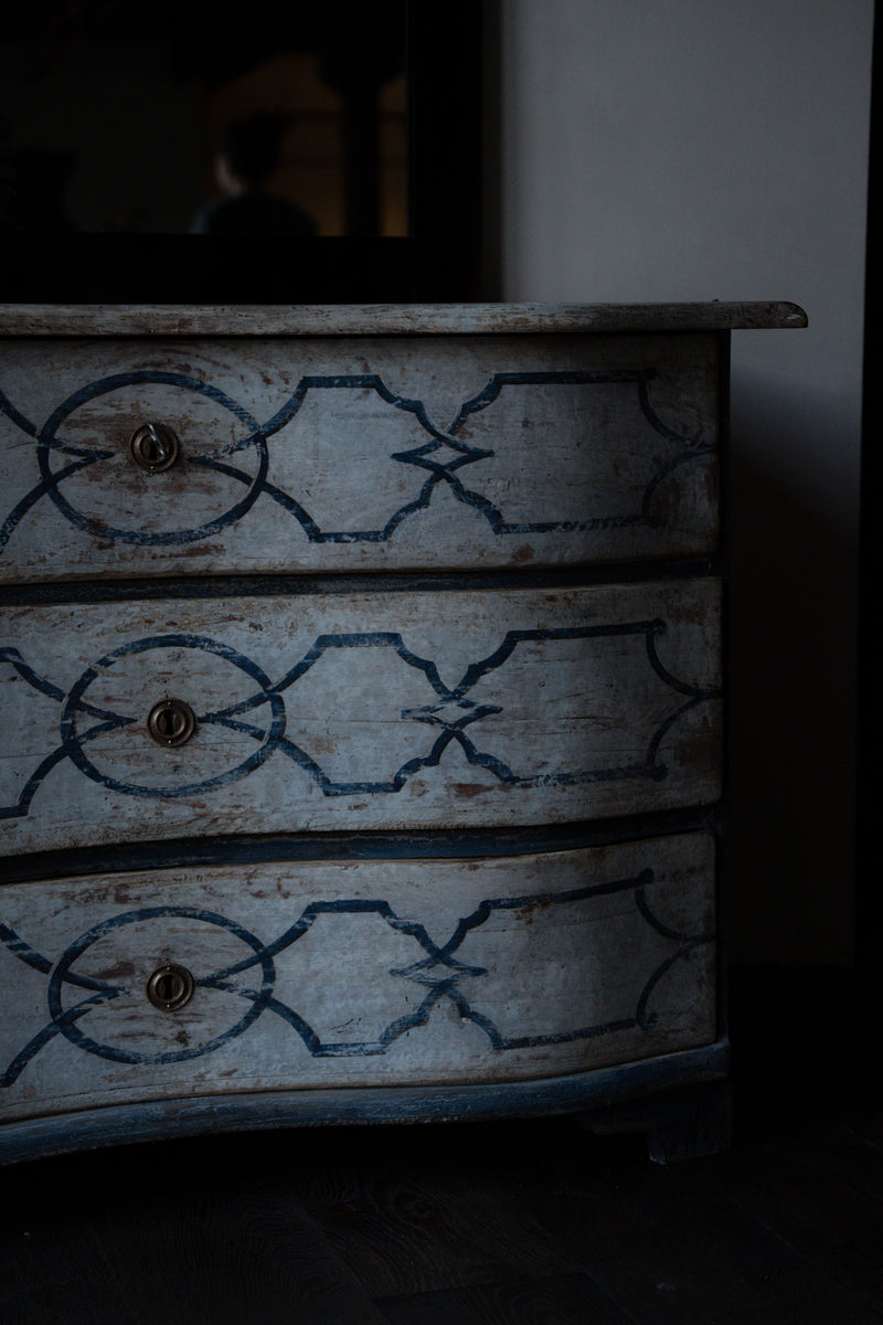 Hand-painted 18th c Italian Dresser