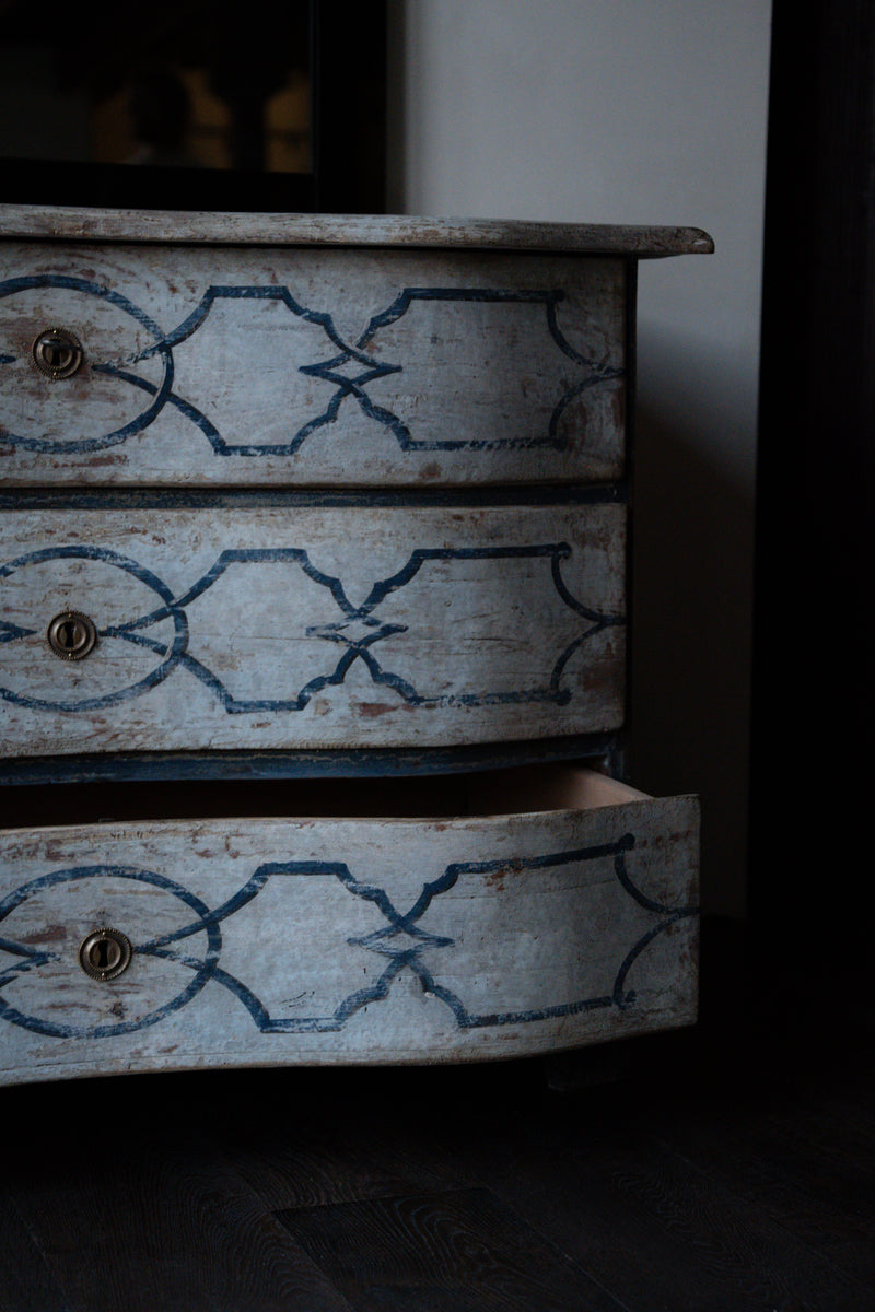 Hand-painted 18th c Italian Dresser