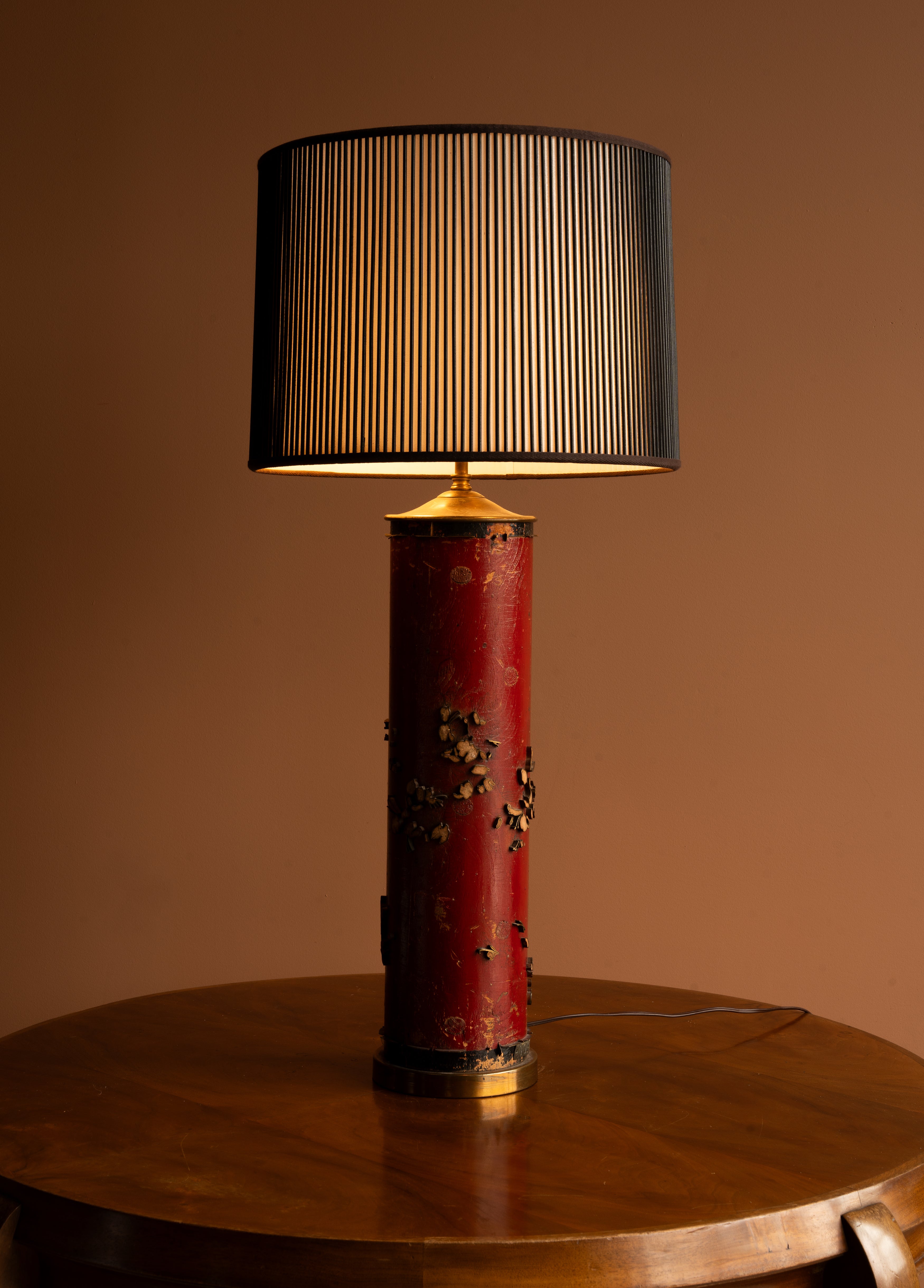 Antique Wallpaper Roller Table Lamp