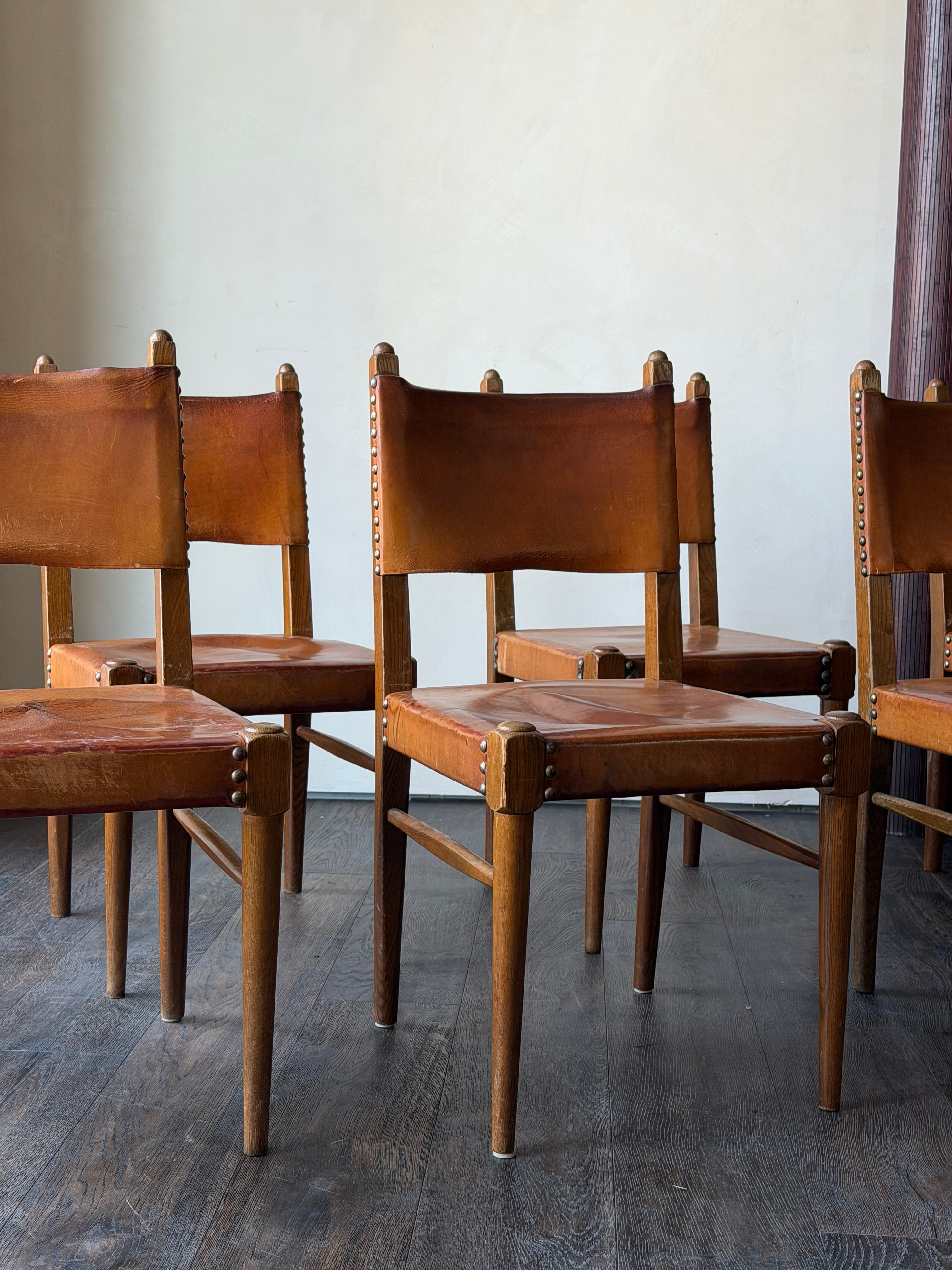 Furniture – Antik