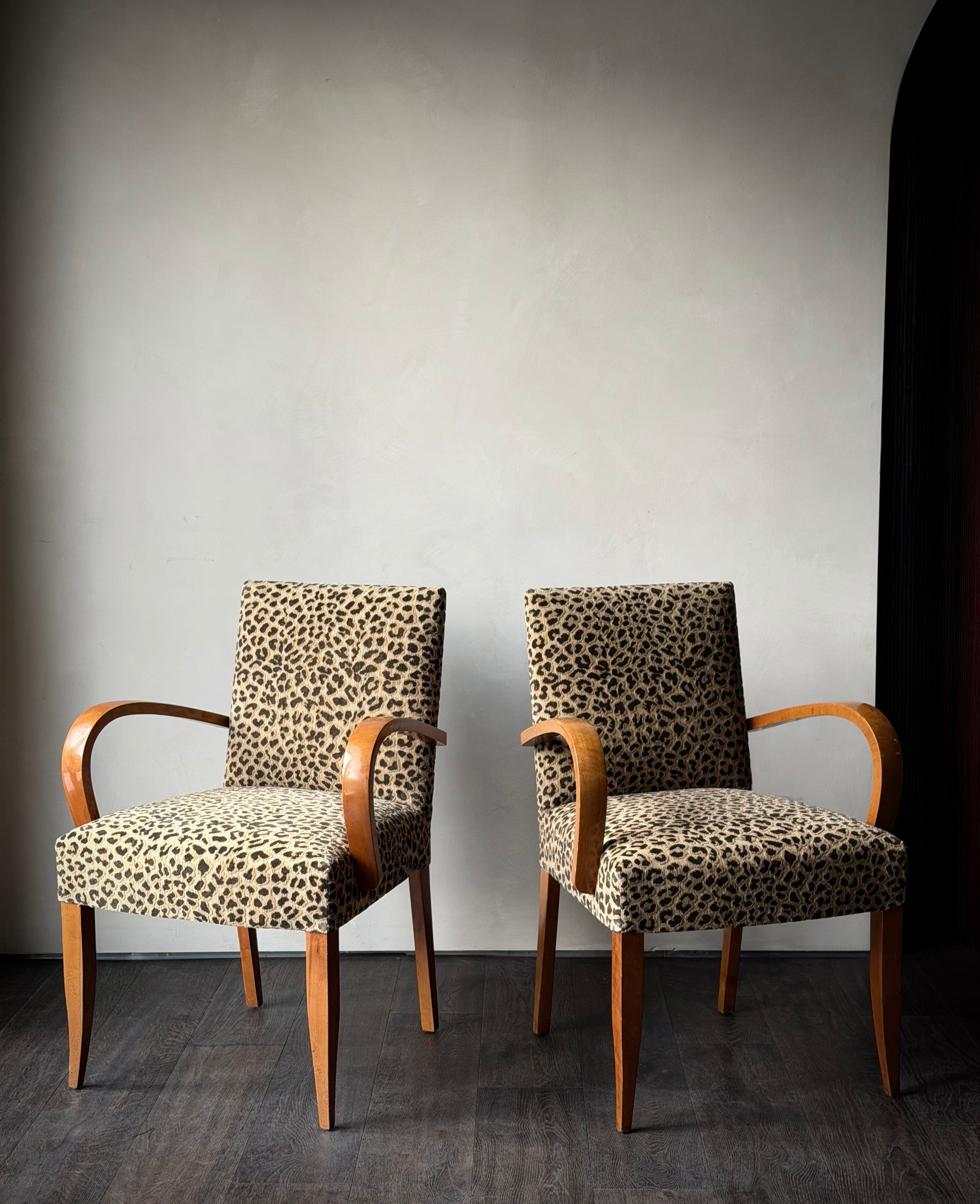 Deco Armchair