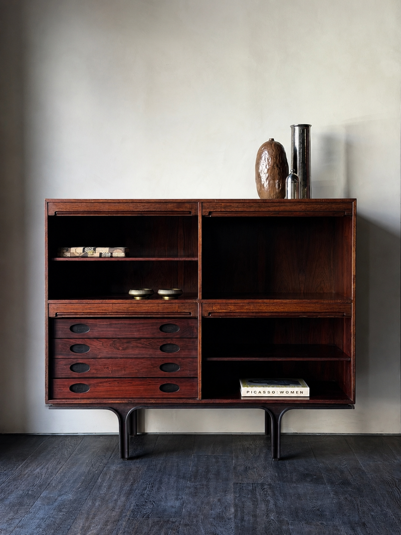 Sideboard Model 504 Designed by Gianfranco Frattini for Bernini, Italy