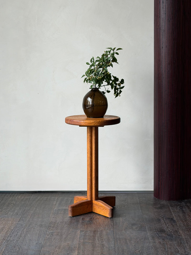 Mid-Century Sculptural Oak Pedestal Table, in the Style of Pierre Chapo