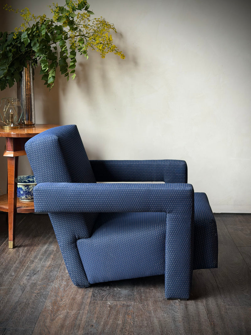 Rietveld Cassina Utrecht Lounge Chairs, Pair
