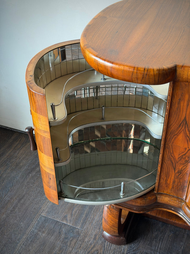 Italian Art Deco Bar