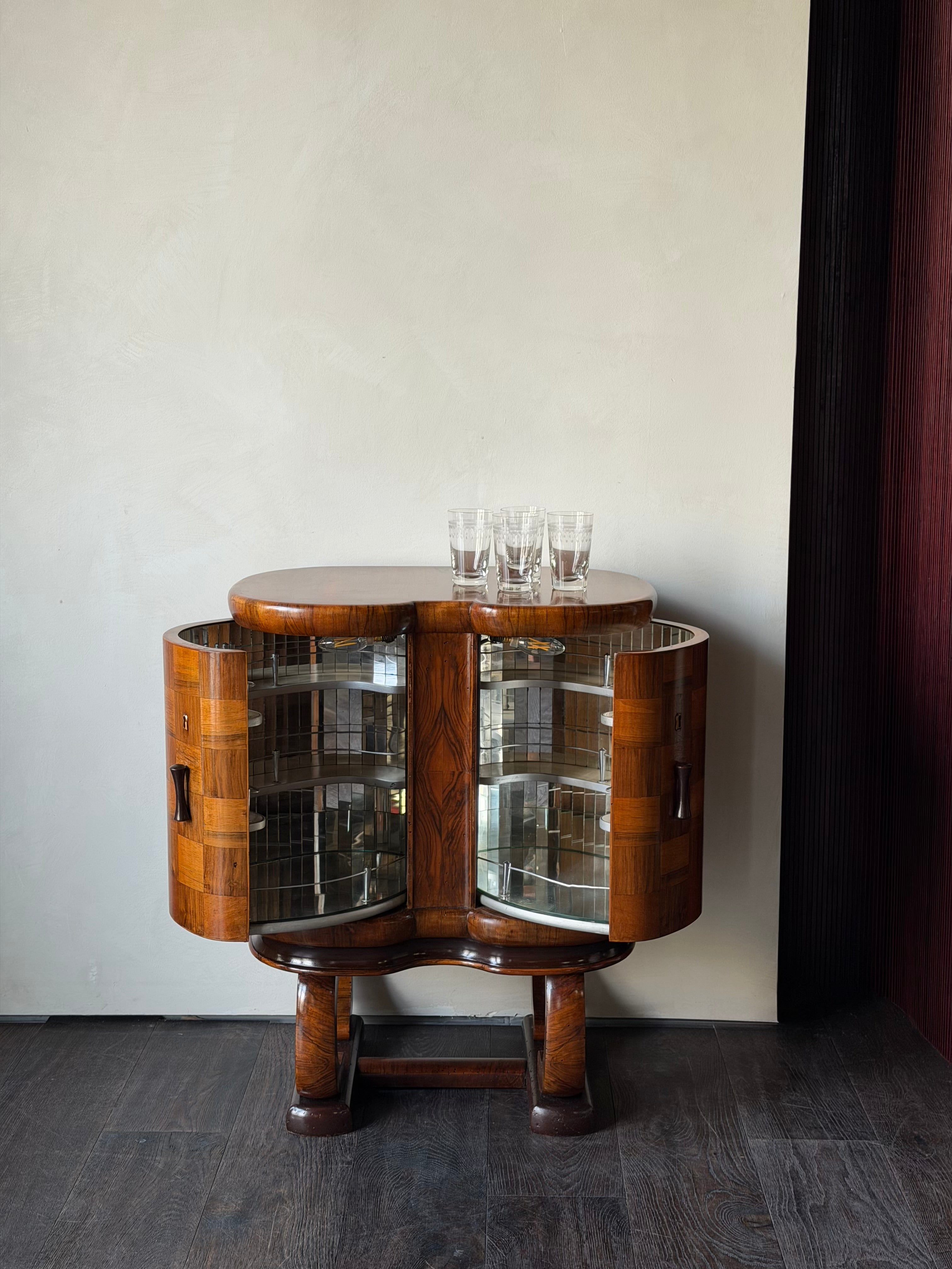Italian Art Deco Bar
