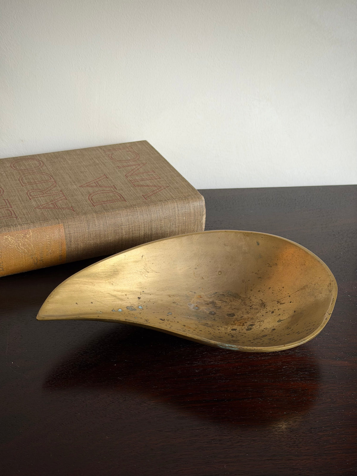 French Brass Teardrop Vide Poche, 1970s