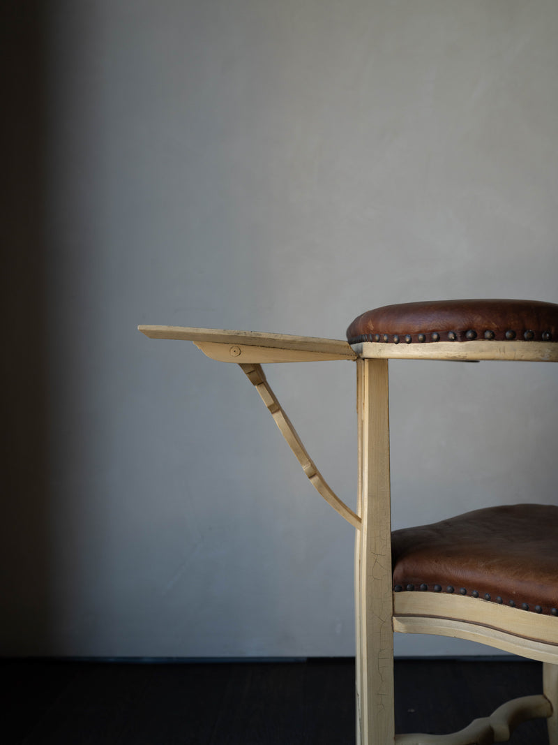 Oak and Leather Cockfighting Chair