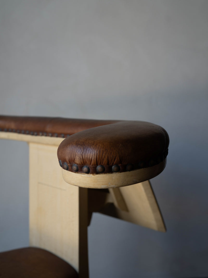 Oak and Leather Cockfighting Chair